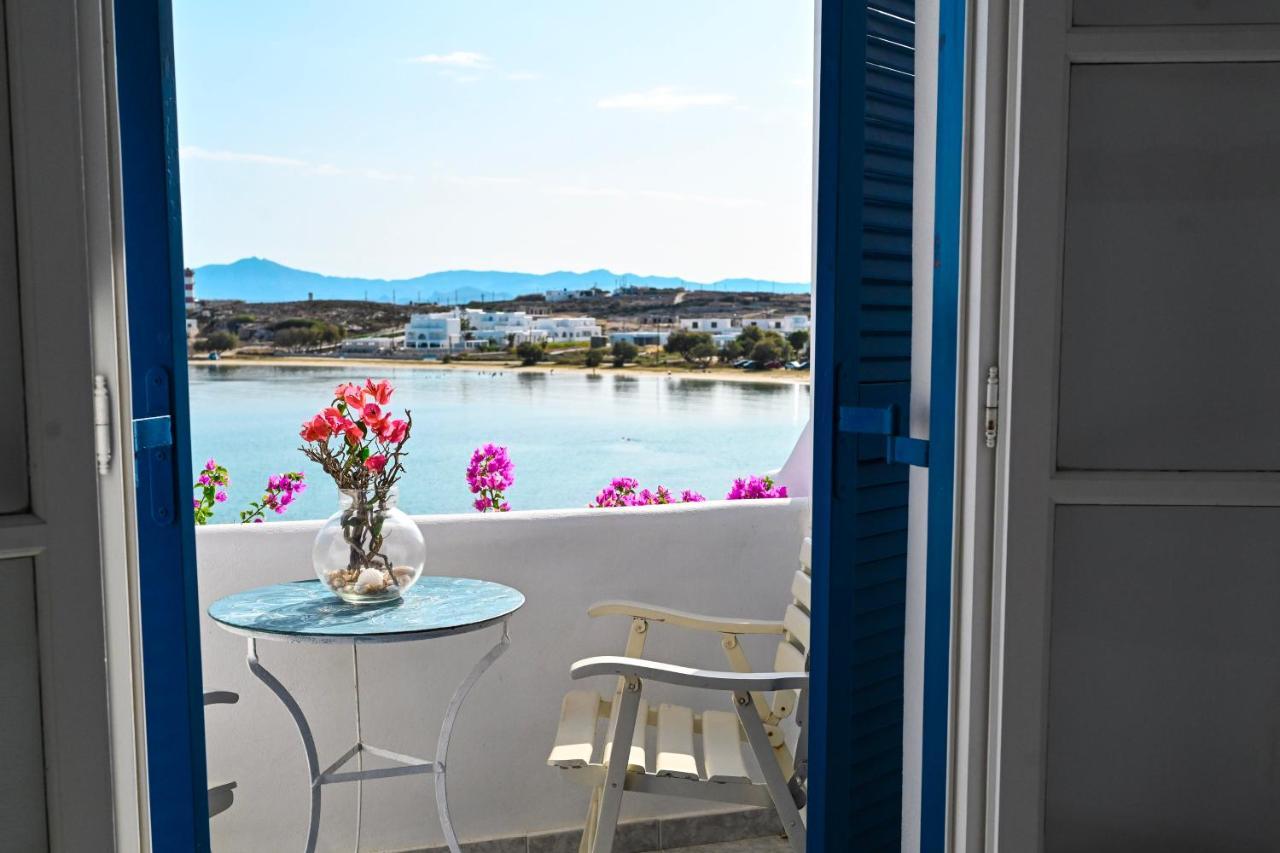 Beachfront Bocamviglies Rooms - Naoussa Bespoke View Bagian luar foto