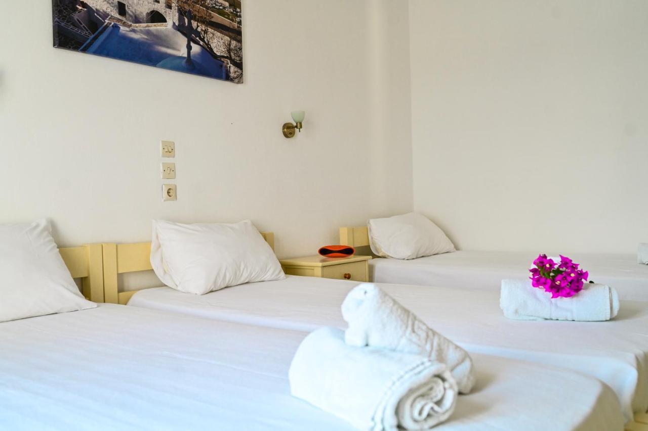 Beachfront Bocamviglies Rooms - Naoussa Bespoke View Bagian luar foto