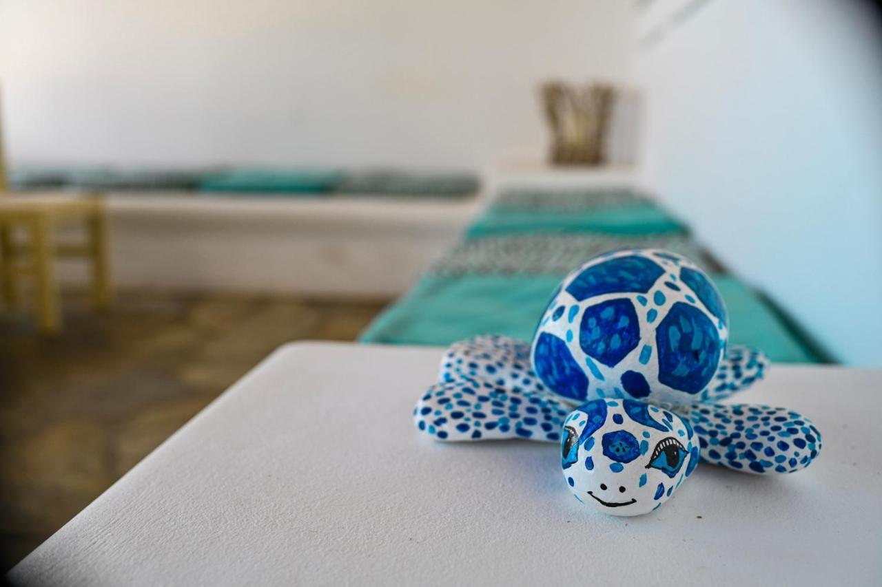 Beachfront Bocamviglies Rooms - Naoussa Bespoke View Bagian luar foto