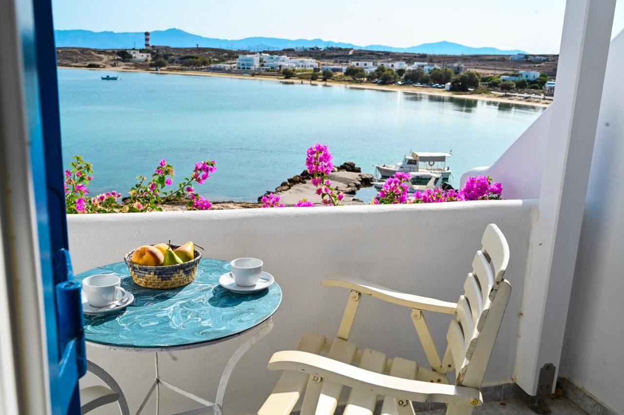 Beachfront Bocamviglies Rooms - Naoussa Bespoke View Bagian luar foto