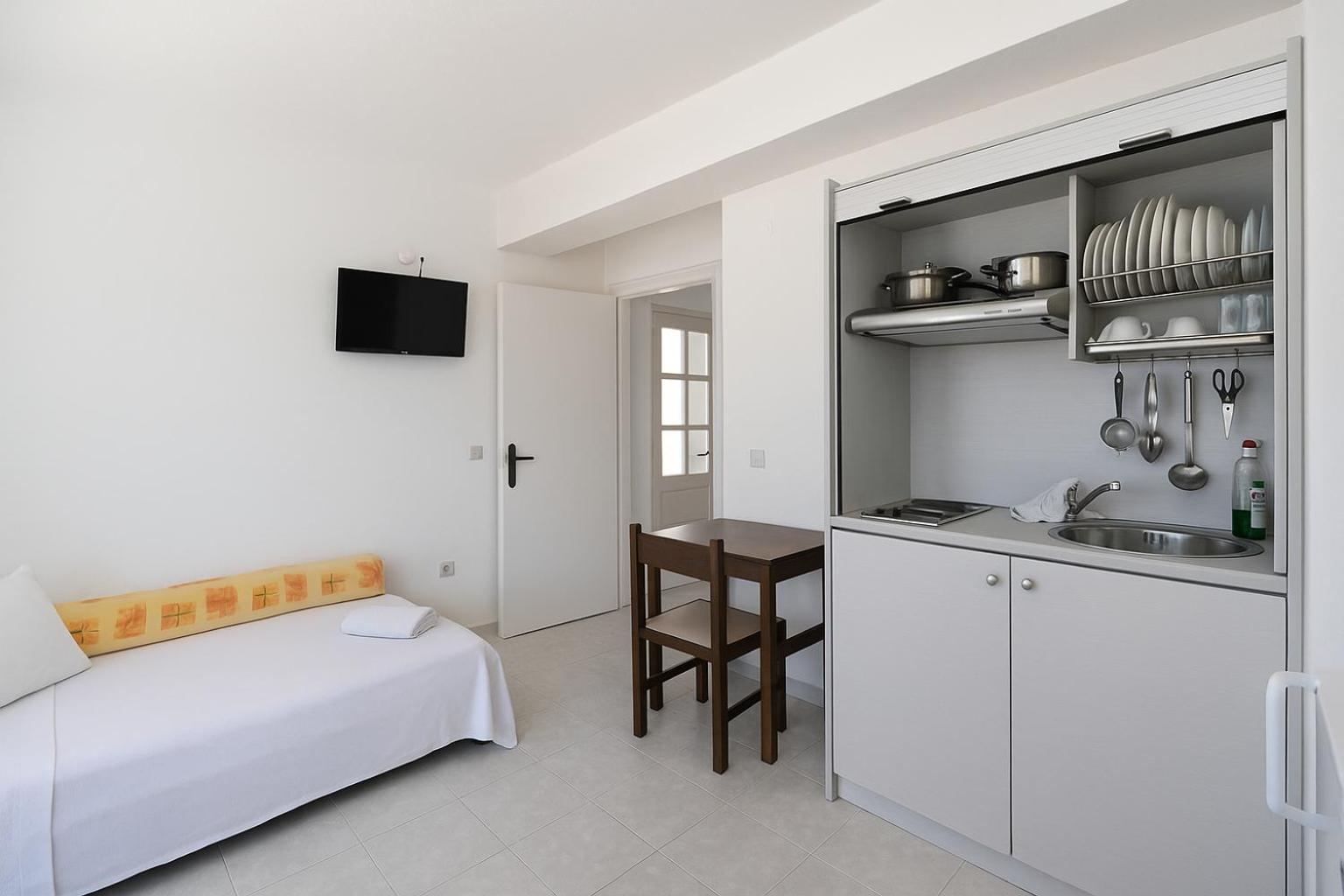 Beachfront Bocamviglies Rooms - Naoussa Bespoke View Bagian luar foto
